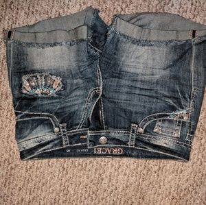 Gracw in LA shorts